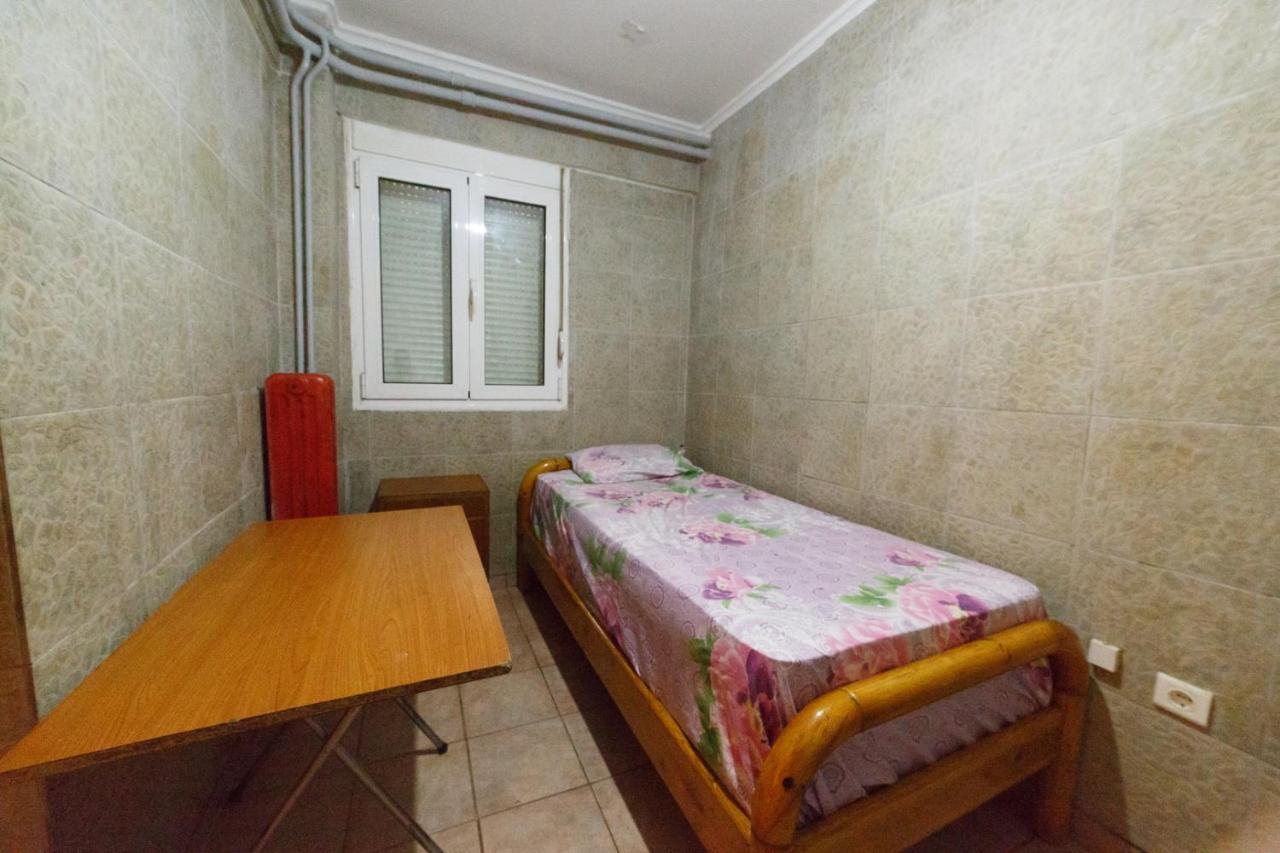 Private Flat For 2 Or 3 With Back Yard Near Exarhia Square And Archaelogical Museum Apartment Athens Exterior photo